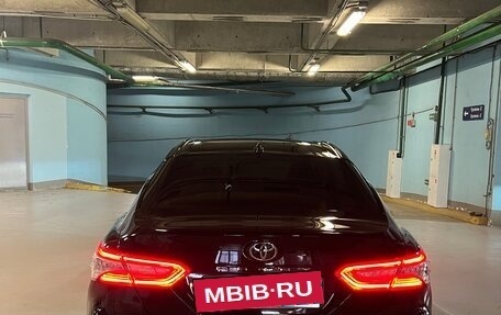 Toyota Camry, 2021 год, 3 085 000 рублей, 5 фотография
