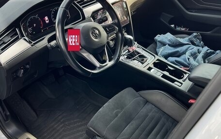Volkswagen Passat B8 рестайлинг, 2020 год, 4 200 000 рублей, 10 фотография