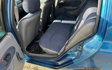 Renault Clio III, 2000 год, 170 000 рублей, 13 фотография