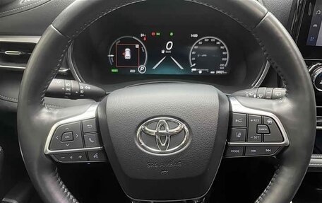 Toyota Highlander, 2022 год, 4 105 277 рублей, 9 фотография