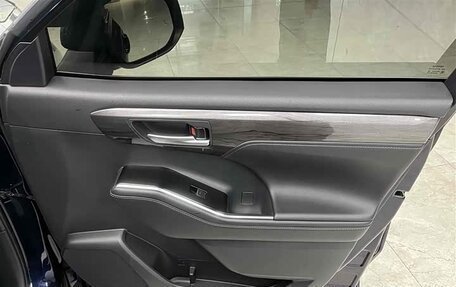 Toyota Highlander, 2022 год, 4 105 277 рублей, 19 фотография