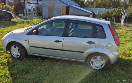 Ford Fiesta, 2004 год, 320 000 рублей, 6 фотография