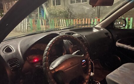 Mitsubishi Carisma I, 1998 год, 120 000 рублей, 5 фотография