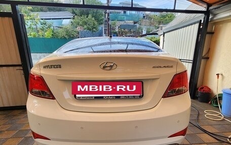 Hyundai Solaris II рестайлинг, 2015 год, 1 050 000 рублей, 30 фотография