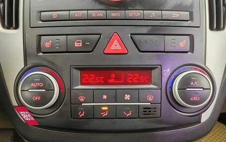 KIA cee'd I рестайлинг, 2011 год, 650 000 рублей, 18 фотография
