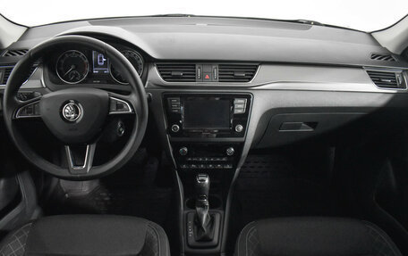 Skoda Rapid I, 2019 год, 1 540 000 рублей, 13 фотография