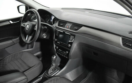 Skoda Rapid I, 2019 год, 1 540 000 рублей, 14 фотография