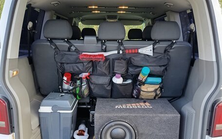 Volkswagen Caravelle T5, 2012 год, 2 100 000 рублей, 5 фотография