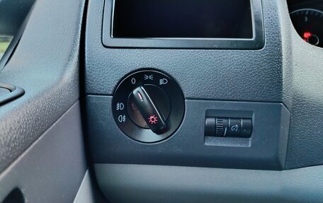 Volkswagen Caravelle T5, 2012 год, 2 100 000 рублей, 14 фотография