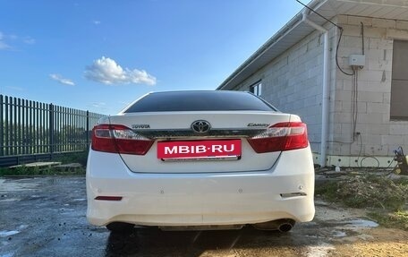 Toyota Camry, 2014 год, 1 550 000 рублей, 4 фотография