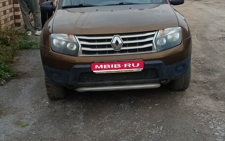 Renault Duster I рестайлинг, 2014 год, 960 000 рублей, 1 фотография
