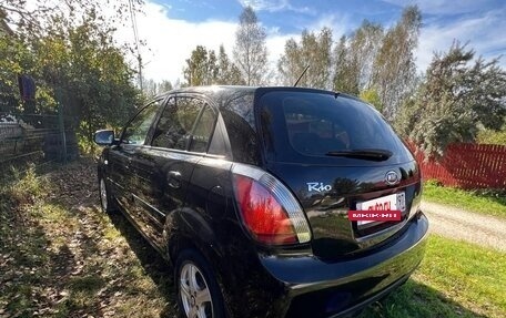 KIA Rio II, 2011 год, 800 000 рублей, 10 фотография