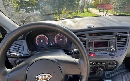 KIA Rio II, 2011 год, 800 000 рублей, 20 фотография