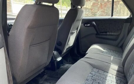 ГАЗ 31105 «Волга», 2004 год, 70 000 рублей, 9 фотография