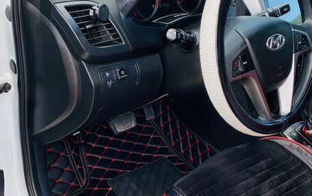 Hyundai Solaris II рестайлинг, 2016 год, 1 220 000 рублей, 7 фотография
