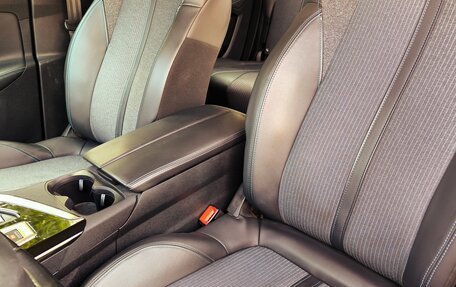 Peugeot 5008 II, 2020 год, 2 050 000 рублей, 10 фотография