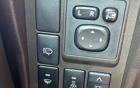 Toyota Land Cruiser Prado 150 рестайлинг 2, 2012 год, 3 700 000 рублей, 8 фотография