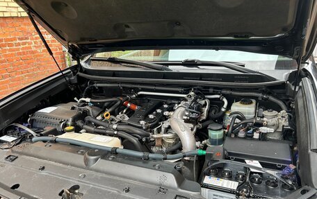 Toyota Land Cruiser Prado 150 рестайлинг 2, 2012 год, 3 700 000 рублей, 19 фотография