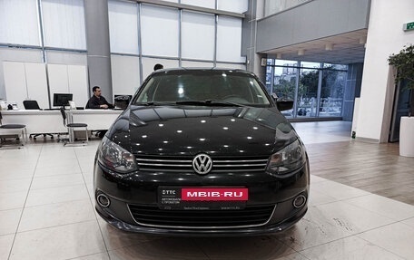 Volkswagen Polo VI (EU Market), 2011 год, 569 000 рублей, 2 фотография