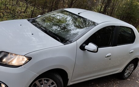 Renault Logan II, 2015 год, 730 000 рублей, 6 фотография
