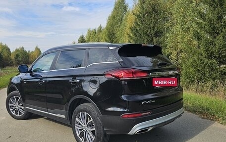 Geely Atlas, 2022 год, 2 149 000 рублей, 9 фотография