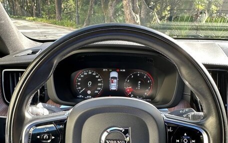 Volvo XC60 II, 2020 год, 4 200 000 рублей, 14 фотография