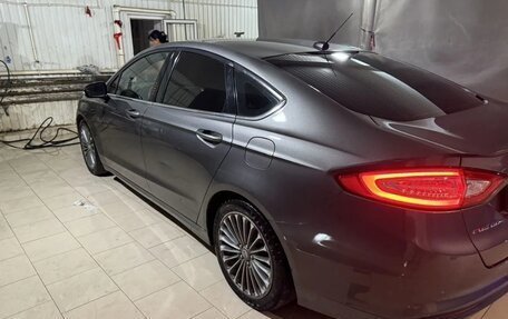 Ford Fusion (North America) II, 2013 год, 900 000 рублей, 2 фотография