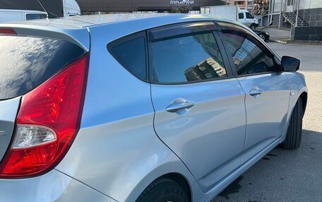 Hyundai Solaris II рестайлинг, 2012 год, 730 000 рублей, 3 фотография