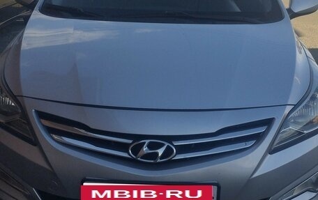 Hyundai Solaris II рестайлинг, 2014 год, 1 200 000 рублей, 2 фотография