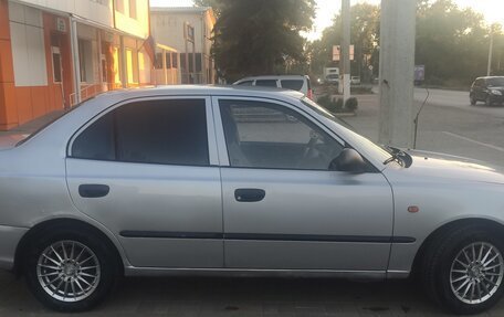 Hyundai Accent II, 2004 год, 320 000 рублей, 3 фотография