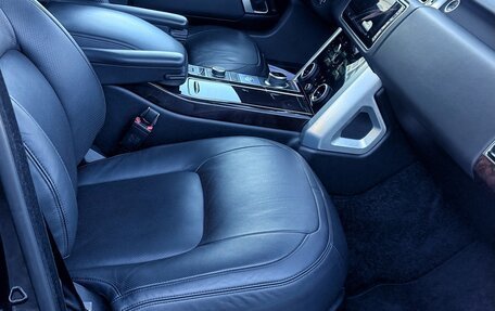 Land Rover Range Rover IV рестайлинг, 2019 год, 7 250 000 рублей, 5 фотография