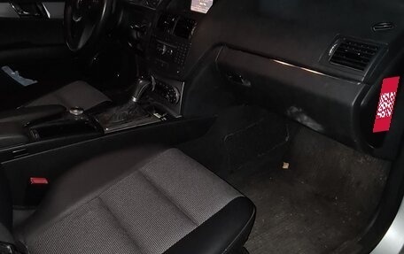 Mercedes-Benz C-Класс, 2008 год, 950 000 рублей, 4 фотография