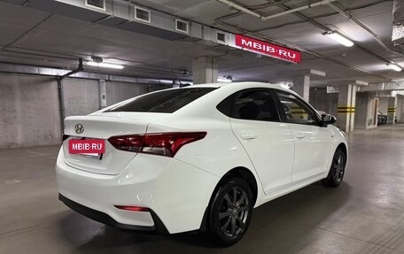 Hyundai Solaris II рестайлинг, 2018 год, 1 200 000 рублей, 7 фотография