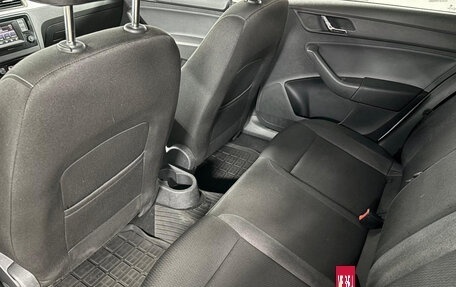 Skoda Rapid I, 2016 год, 1 099 000 рублей, 18 фотография