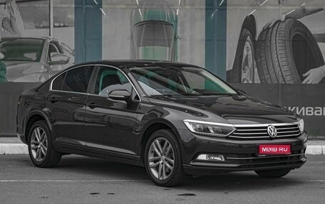 Volkswagen Passat B8 рестайлинг, 2019 год, 2 099 000 рублей, 1 фотография