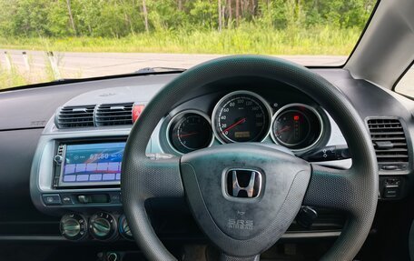 Honda Fit III, 2001 год, 320 000 рублей, 13 фотография