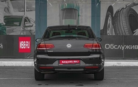 Volkswagen Passat B8 рестайлинг, 2019 год, 2 099 000 рублей, 4 фотография