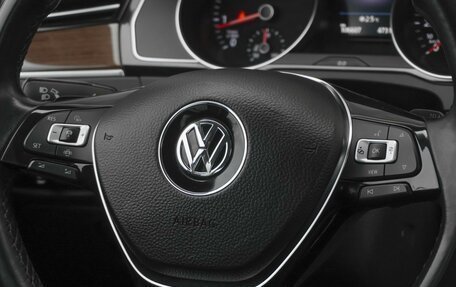 Volkswagen Passat B8 рестайлинг, 2019 год, 2 099 000 рублей, 18 фотография