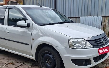 Renault Logan II, 2014 год, 430 000 рублей, 3 фотография