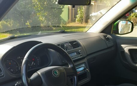 Skoda Fabia II, 2011 год, 600 000 рублей, 7 фотография