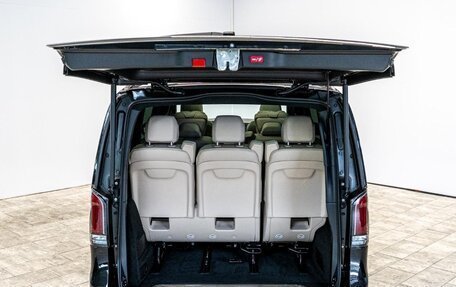 Mercedes-Benz V-Класс, 2025 год, 15 890 000 рублей, 26 фотография