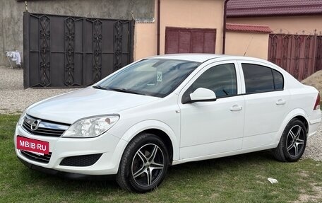 Opel Astra H, 2011 год, 595 000 рублей, 3 фотография