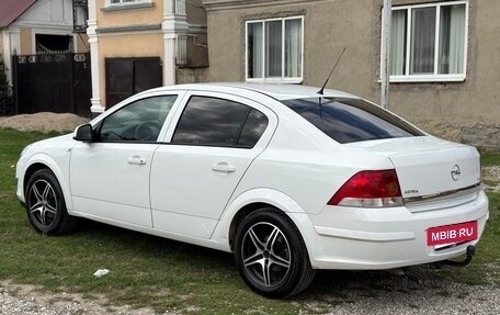Opel Astra H, 2011 год, 595 000 рублей, 4 фотография