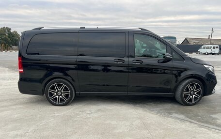 Mercedes-Benz V-Класс, 2020 год, 7 300 000 рублей, 3 фотография