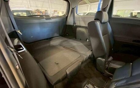 Toyota Wish II, 2017 год, 1 214 000 рублей, 14 фотография