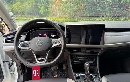 Volkswagen Bora, 2023 год, 1 780 000 рублей, 9 фотография