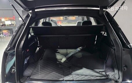 Audi Q7, 2023 год, 9 120 099 рублей, 16 фотография