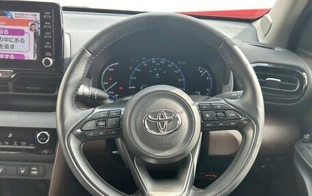 Toyota Yaris Cross, 2022 год, 1 550 001 рублей, 21 фотография
