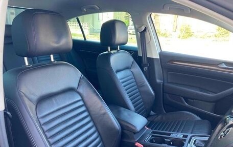 Volkswagen Passat B8 рестайлинг, 2017 год, 1 340 001 рублей, 12 фотография