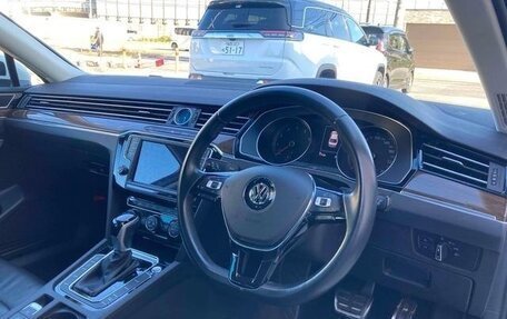 Volkswagen Passat B8 рестайлинг, 2017 год, 1 340 001 рублей, 9 фотография